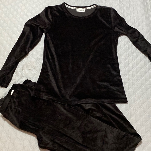 Womens M - BearPaw Base Layer Shirt and Pants - Picture 1 of 3